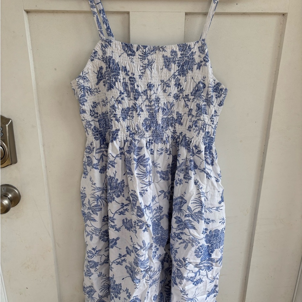 Universal Thread Blue and White Smocked Dress
